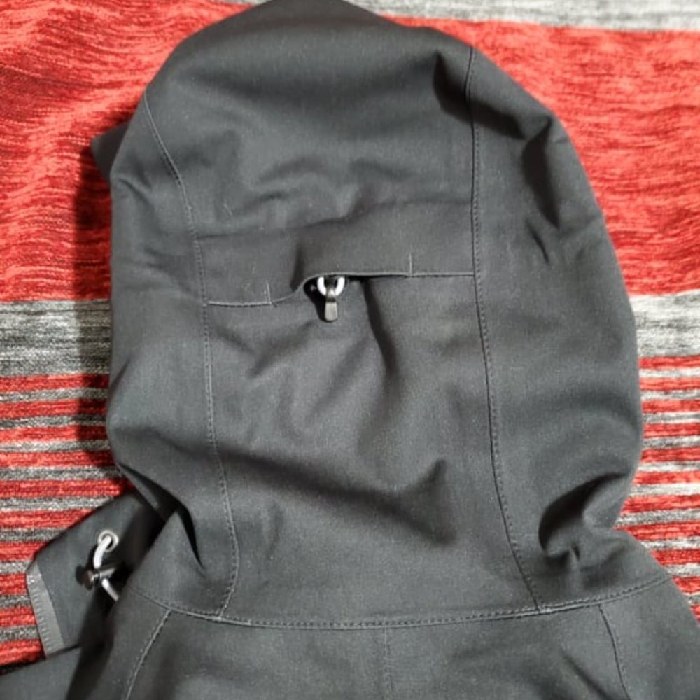 REI Motility rain jacket New with tags* XS 🍁 - Picture 7 of 12